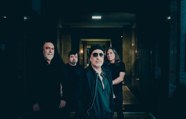 Entrevista a LAS NOVIAS: "El rock es vida, no mera mercancía"